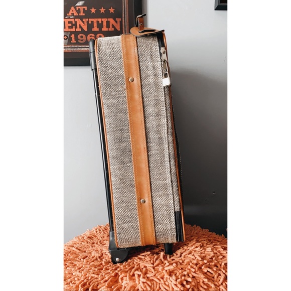 Vintage Fifth Avenue Tweed Luggage - Picture 4 of 4